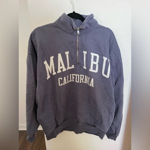 OVERSIZED BRANDY MELVILLE MALIBU ZIP UP CREWNECK